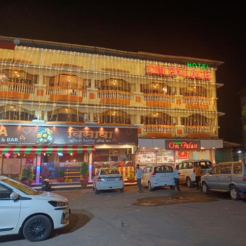 Hotel Om Palace, Лонавала