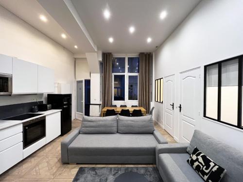 Urban Flat 66 - Pretty 3 bedroom in Paris - image 5