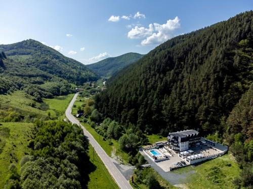 Carpentiere Arena - Hotel - Răşinari