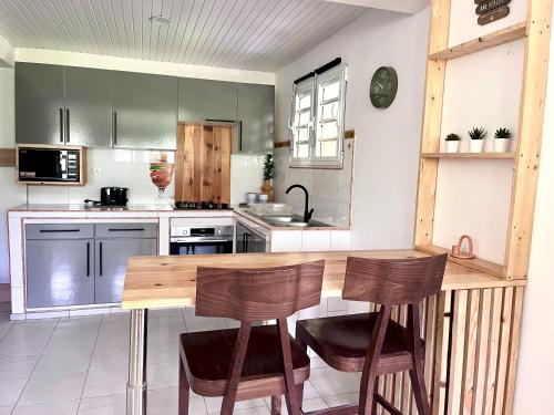 Iekārtas, Appartement Le Colibri avec jacuzzi in Saint-Joseph