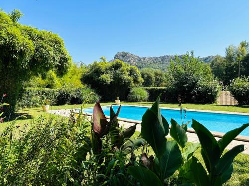 Les Gîtes et la Chambre de Labahou SPA