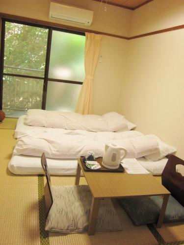 Economy Japanese-Style Twin Room