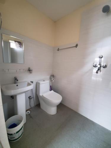 Standard Triple Room image 1