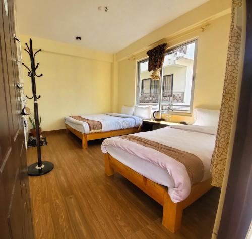 Standard Triple Room image 3