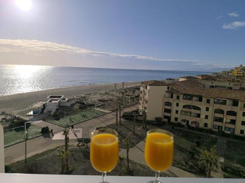 Appartement de vacances - Splendide vue sur mer, Parking privé - Tap to explore photos