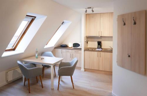 Apartment with Shower