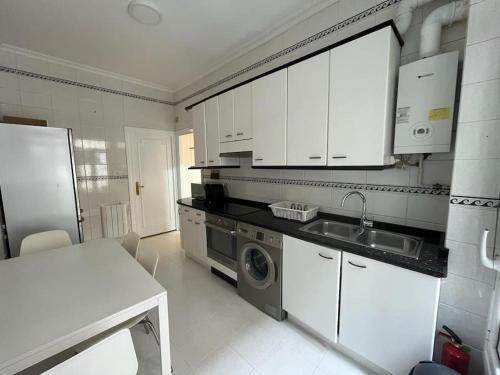 Apartamento Bilbao-Basurto-San Mames, Бильбао (фото 8)