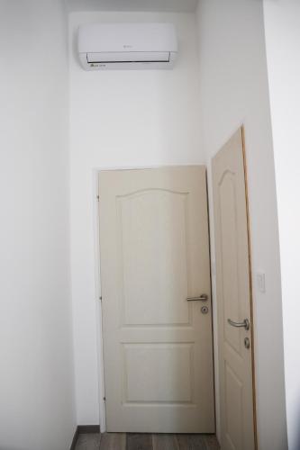 Buda Central Mini Studios 4