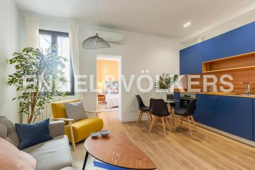 Moderno apartamento en pleno centro, Madrid
