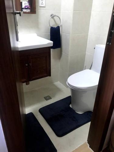 Chic Studio Unit with a Balcony and a View in Megatower Residences 3