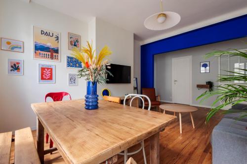 4 pers - 2 chambres - Parking gratuit proche - Location saisonnière - Pau