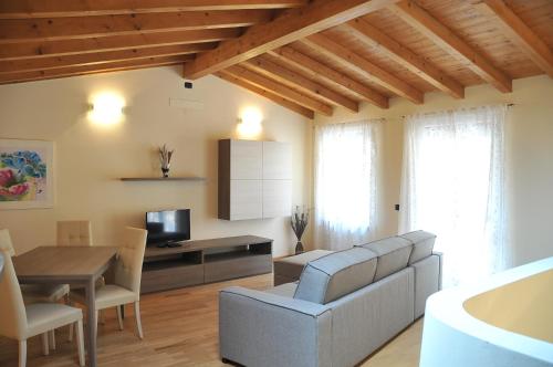  Montana Apartments, Pension in Toscolano-Maderno