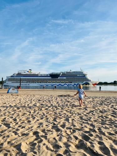 Beach, Top Lage - Bali-Appartment Hamburg in Rissen