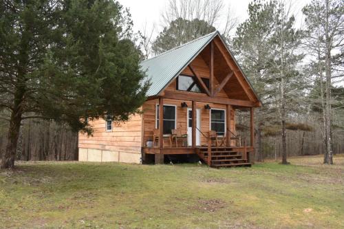 Luxury Cabin with Fishing Pond-Hot Springs in Pearcy, USA