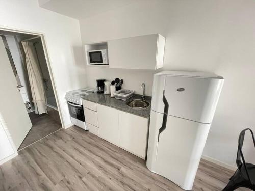 Kitchen, StayHub - Departamento a estrenar en Belgrano-Colegiales! Ubicacion, Estilo y Confort Total in Colegiales