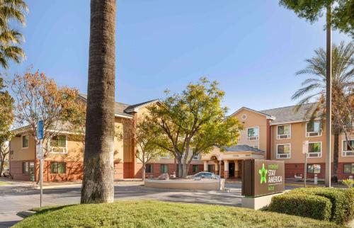 Extended Stay America Suites - Los Angeles - Ontario Airport image 4