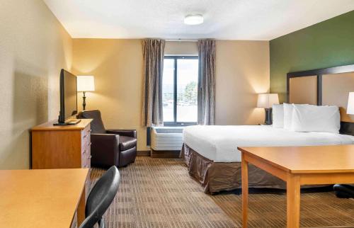 Extended Stay America Select Suites - Detroit - Warren in Warren, USA
