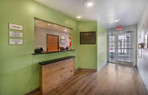 Extended Stay America Select Suites - Orlando - Sanford - Airport in Sanford, USA