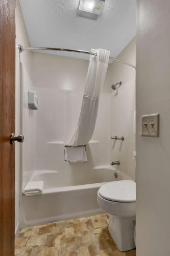 SureStay by Best Western Spicer - image 6