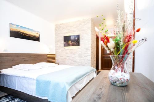 里维埃拉酒店 里维埃拉酒店