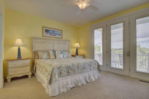 Southern Charm of Holden Beach