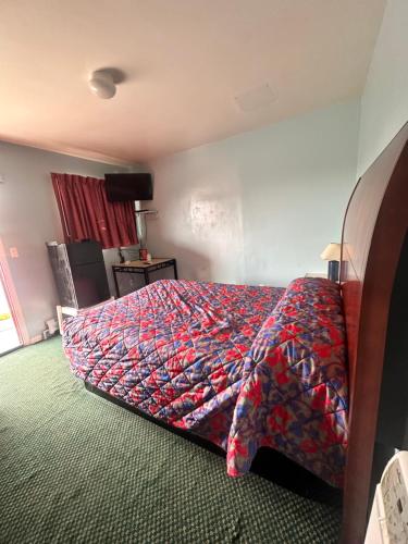 Your Motel in Ypsilanti, USA
