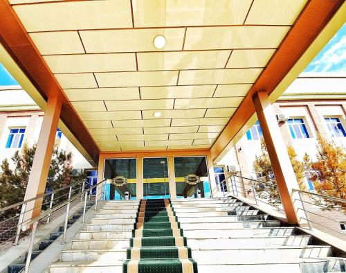 Qarshi hotel Bahor