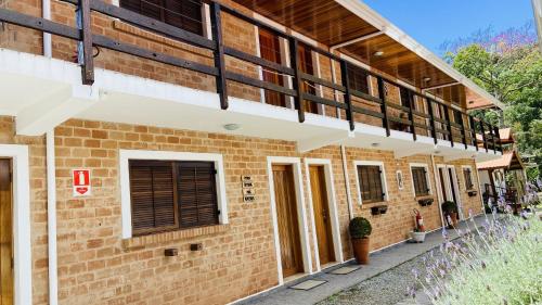 Luxury Triple Room image 1