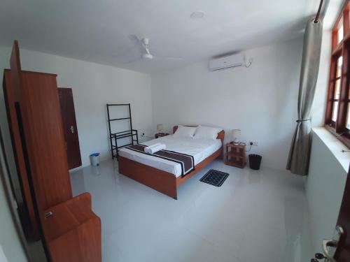 Urban Retreat - image 2