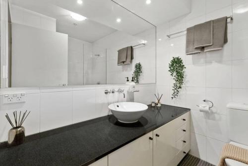 A Modern & Comfy Studio Next to Darling Harbour - image 10