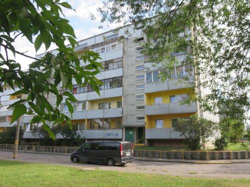 A szálláshely kívülről, Dzivokli Dunikas iela 1 in Ezerkrasts