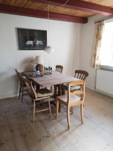 Instalaciones, Foxhouse in Ringsted