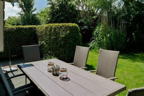 المرافق, Entire house - 6 Pers Holiday home w terrace close to National Park Lauwersmeer in Dongeradeel