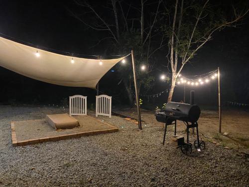 AzHAUZ Guestroom & Campsite in Pantai Teluk Mak Nik