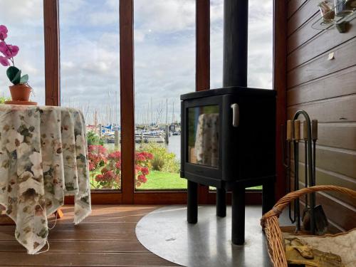 4pers House Christine w Sauna Winter garden & fishing pier - image 9