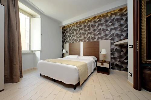 Roma Suite Centro - image 11