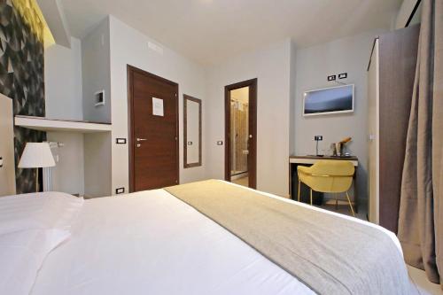 Roma Suite Centro - image 2