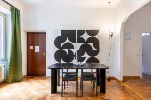 ROMAC - Condotti Suite by Spanish Steps - image 6