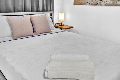 Executive Studio Suite Hollywood Beach Blvd in Hollywood, USA