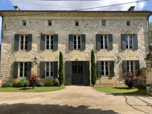 Domaine des Monges chambre d'hôte Pessac-sur-Dordogne