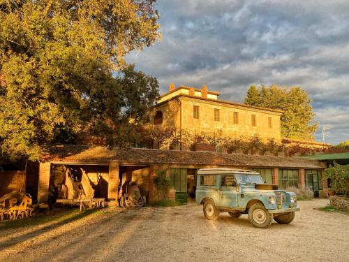 Fattoria Santa Vittoria Apartment Upupa