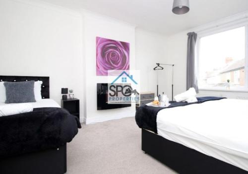 Contractors-Business-Private Parking-Free WiFi-Near M4 near สวนบิวท์