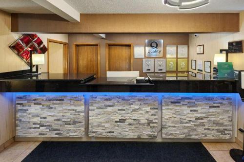 Quality Inn & Suites Davenport near I-80 in Davenport, USA