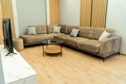 Signature apartment 10, Tirana (photo 8)