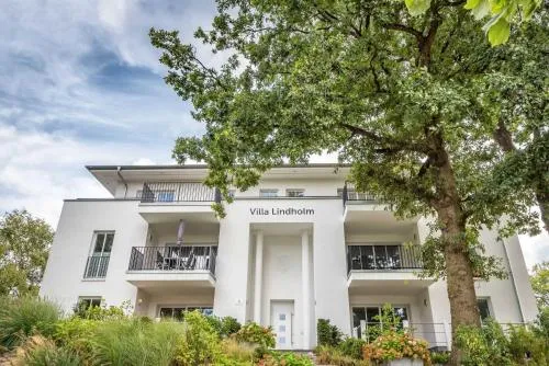 Villa Lindholm- Strandnähe -Balkon-im Zentrum von Binz 5 in Binz, Deutschland