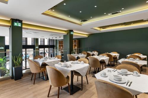 Azur Hotel Volos in โวลูส