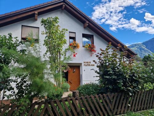 Apart Haus Florian 11649989 Imst