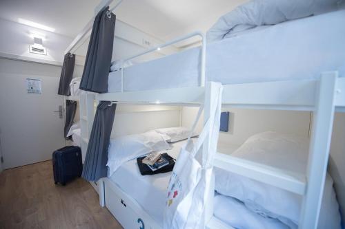 Bluesock Hostels Lisboa - image 14