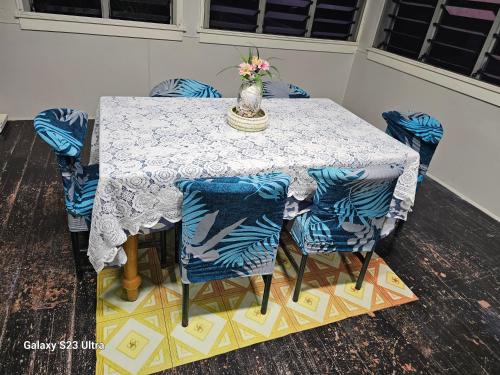 Fasiliteter, Heleni Jessop's Fatahega near Niue internasjonale lufthavn