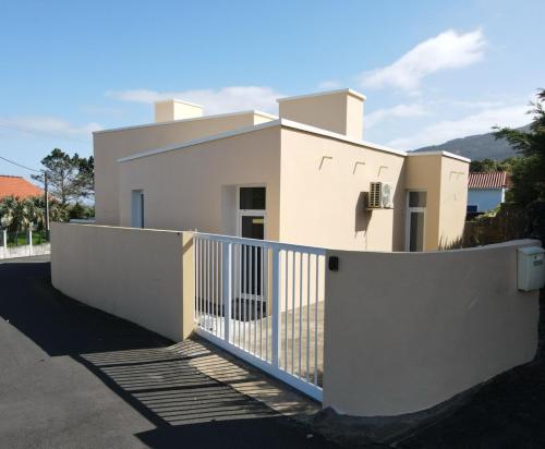 ทัศนียภาพภายนอกโรงแรม, White Pico Lodge in เซา รอก โด ปิโก